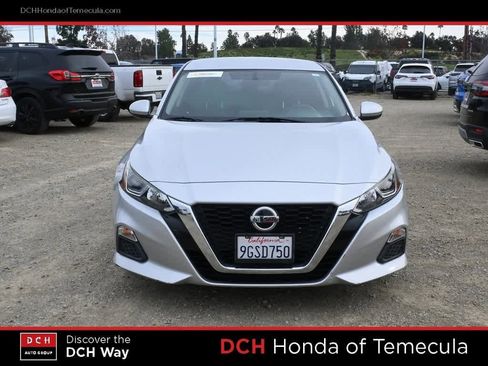 Used 2020 Nissan Altima 2.5 S image 2