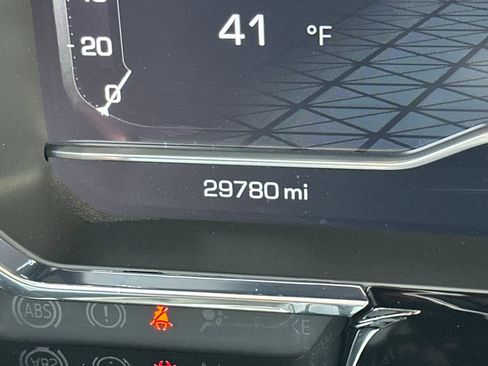 Used 2023 GMC Sierra 1500 SLT w/ SLT Premium Plus Package image 41