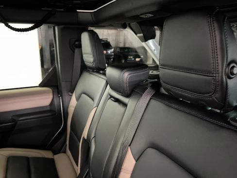 Used 2024 Ford Bronco Wildtrak AWD/4WD image 20
