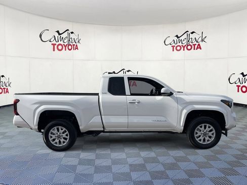 New 2025 Toyota Tacoma SR5 image 9