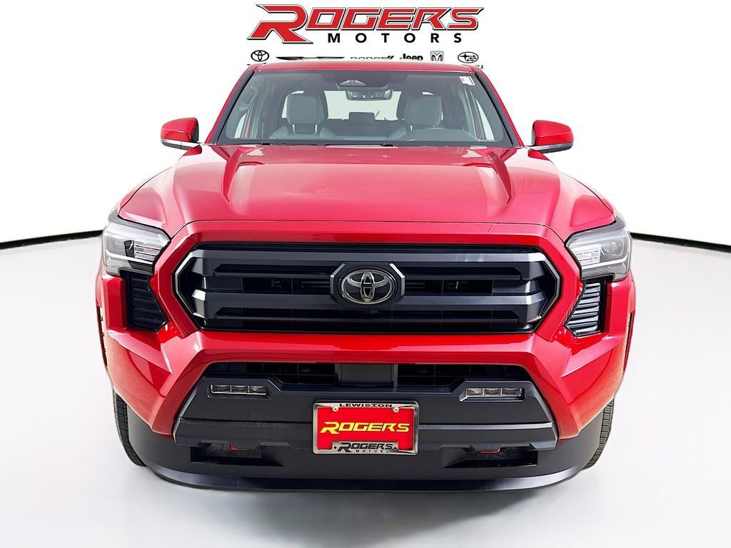 Used 2026 Toyota Tacoma SR5 AWD/4WD image 6