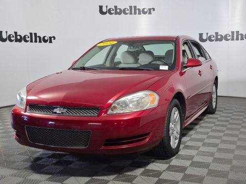 Used 2014 Chevrolet Impala LT w/ LT Sunroof Package FWD image 3