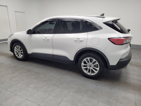 Used 2021 Ford Escape SE FWD image 3