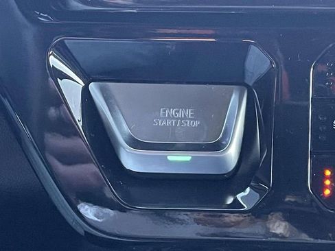 Used 2024 GMC Sierra 2500 AT4 w/ AT4 Premium Plus Package image 26