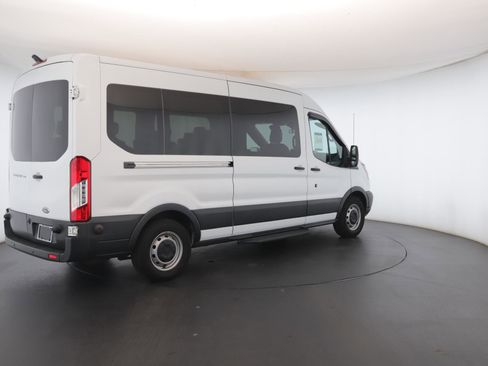 Used 2017 Ford Transit 350 XL image 23