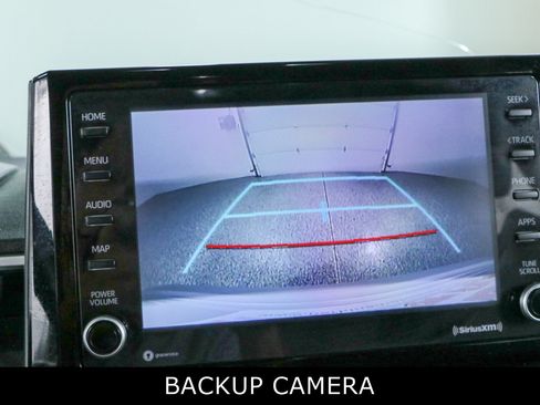 Used 2022 Toyota Corolla SE FWD image 18