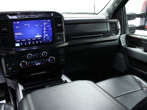 Used 2023 Ford F350 Lariat AWD/4WD image 19