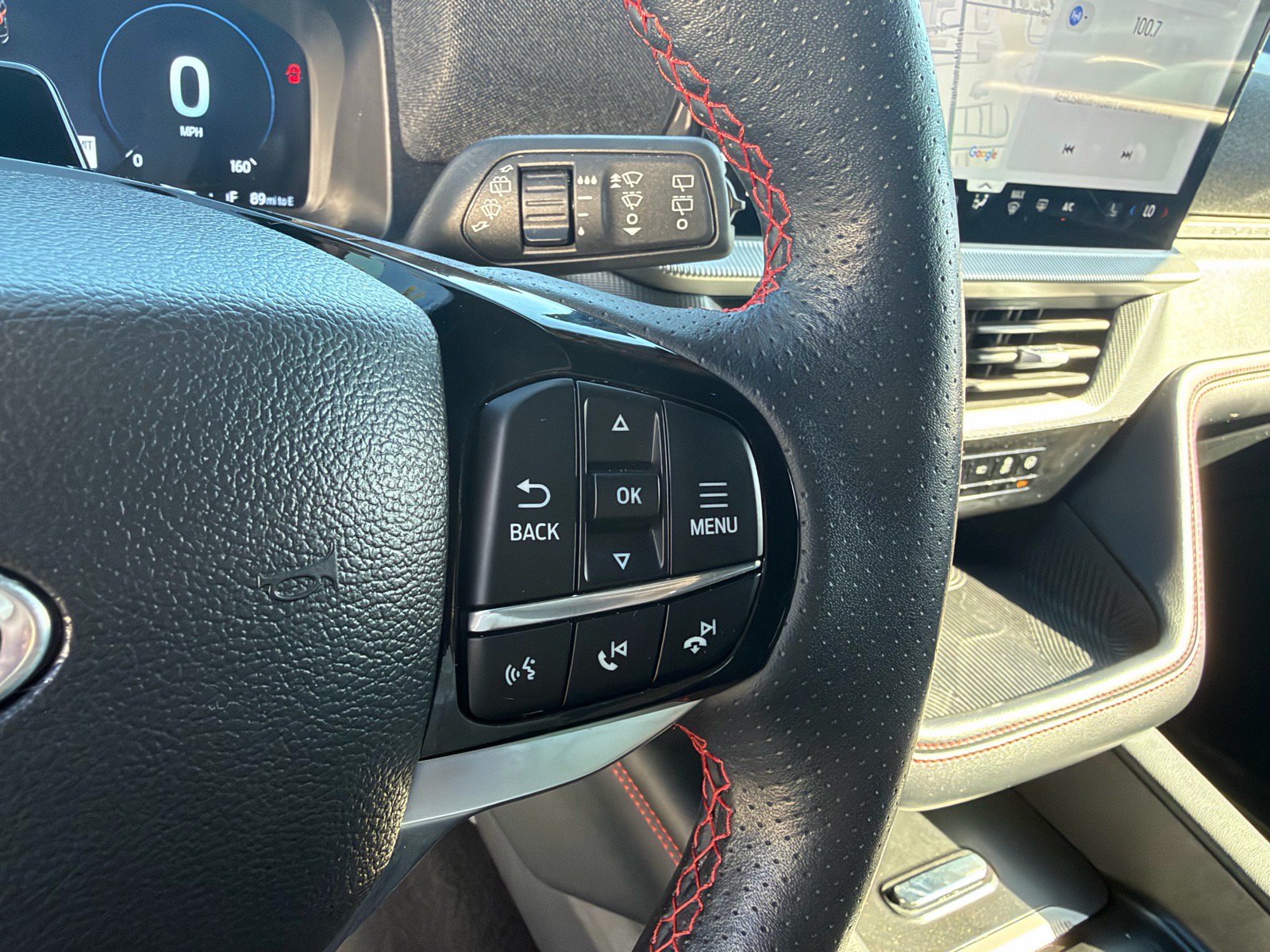 Used 2025 Ford Explorer ST-Line AWD/4WD image 28