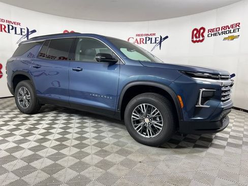 New 2026 Chevrolet Traverse LT w/ Driver Confidence Package FWD image 1