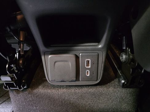 Certified 2023 Chevrolet TrailBlazer RS w/ Convenience Package FWD image 33