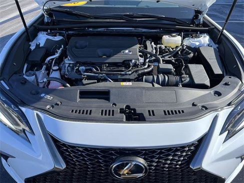 Certified 2025 Lexus ES 300h 300h image 24