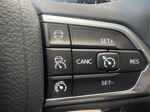 Used 2024 Jeep Compass Limited AWD/4WD image 16