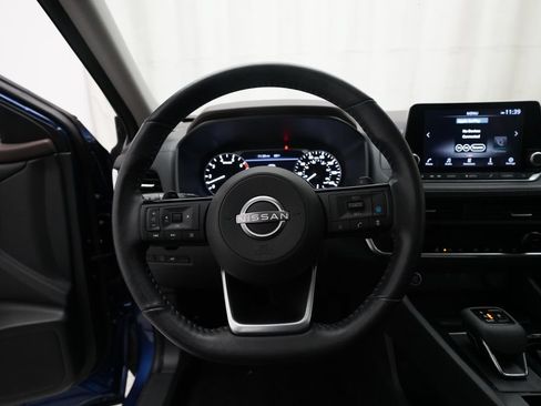 Certified 2023 Nissan Rogue SV w/ SV Premium B Package AWD/4WD image 4