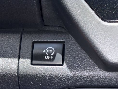 Certified 2025 Nissan Frontier PRO-4X AWD/4WD image 15