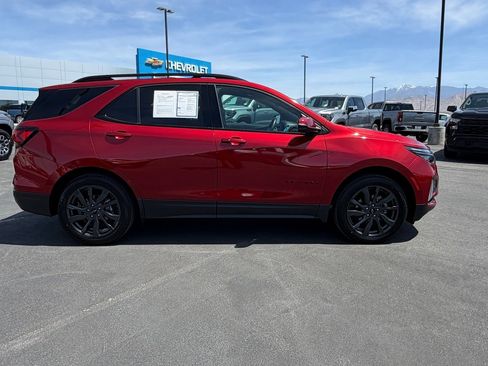 Used 2023 Chevrolet Equinox RS w/ RS Leather Package AWD/4WD image 2