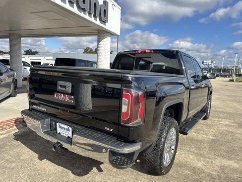 Used 2018 GMC Sierra 1500 SLT w/ Enhanced Driver Alert Package image 7