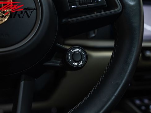 Used 2020 Porsche 911 Carrera S image 34