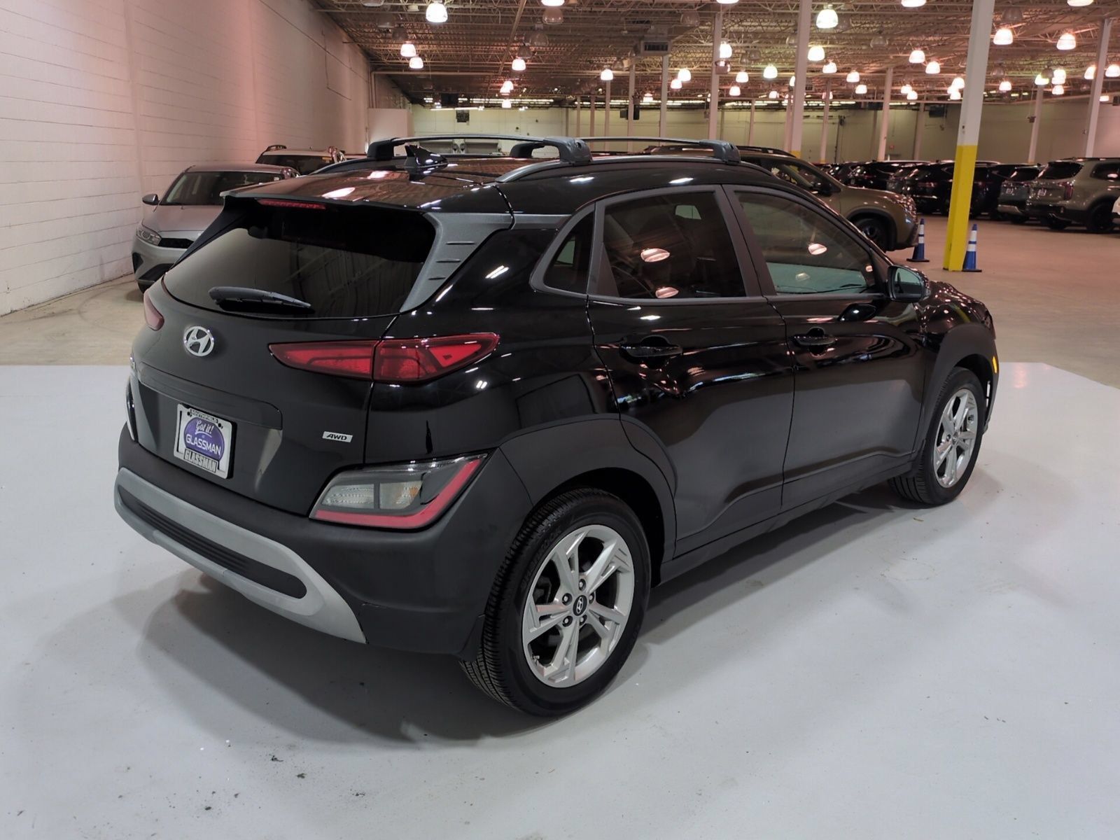 Certified 2023 Hyundai Kona SEL w/ Convenience Package AWD/4WD image 3