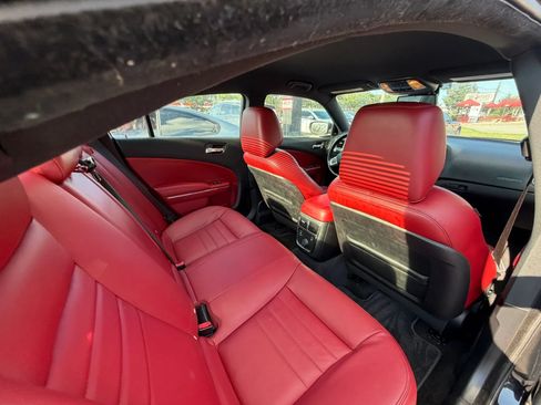 Used 2012 Dodge Charger SXT Plus RWD image 19