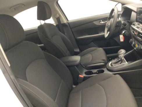 Used 2020 Kia Forte Sedan FWD image 21