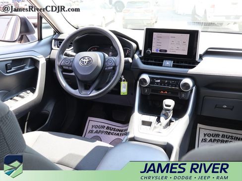 Used 2025 Toyota RAV4 LE FWD image 12