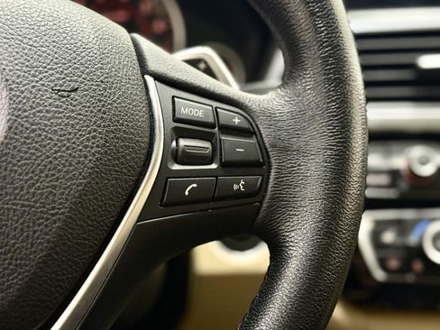 Used 2018 BMW 330e image 19