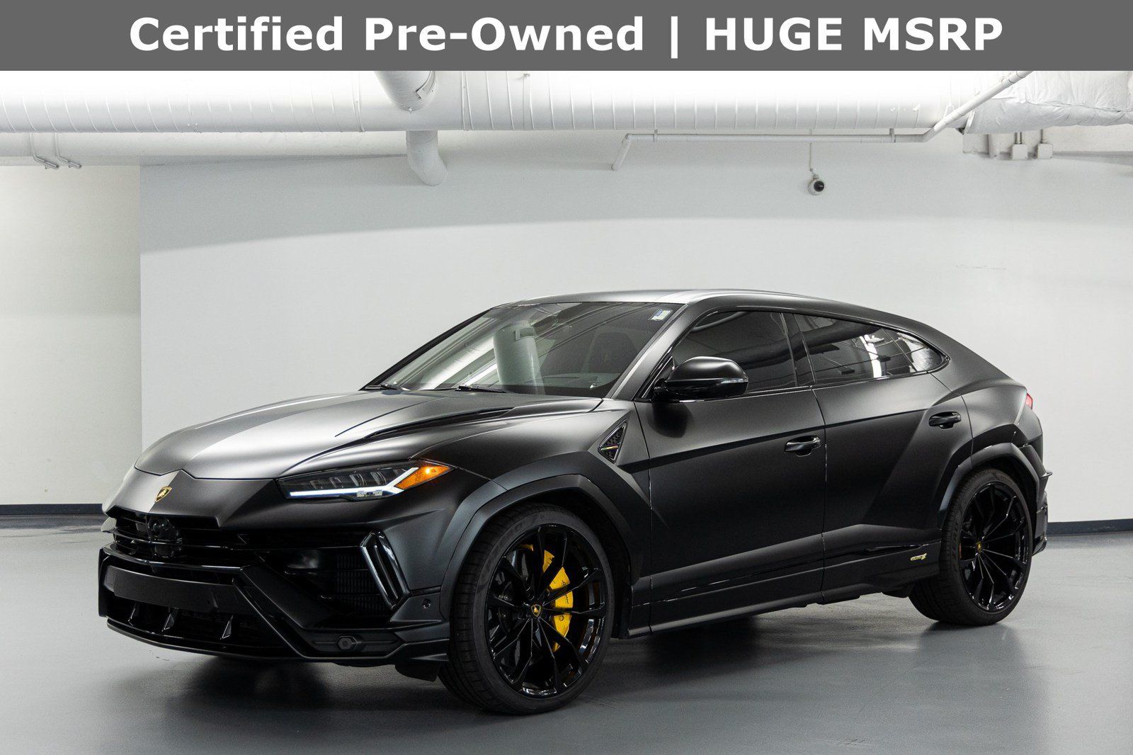Used 2024 Lamborghini Urus S AWD/4WD image 1