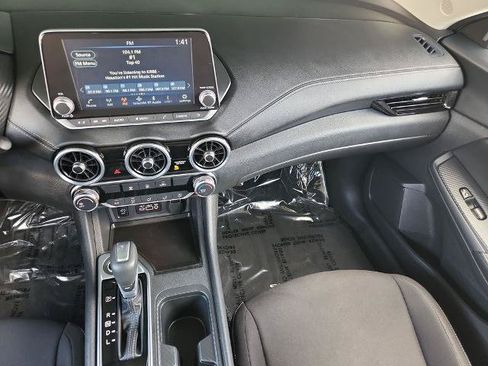 Certified 2025 Nissan Sentra SV FWD image 17
