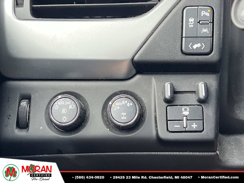 Used 2018 Chevrolet Tahoe LT w/ LT Signature Package AWD/4WD image 25