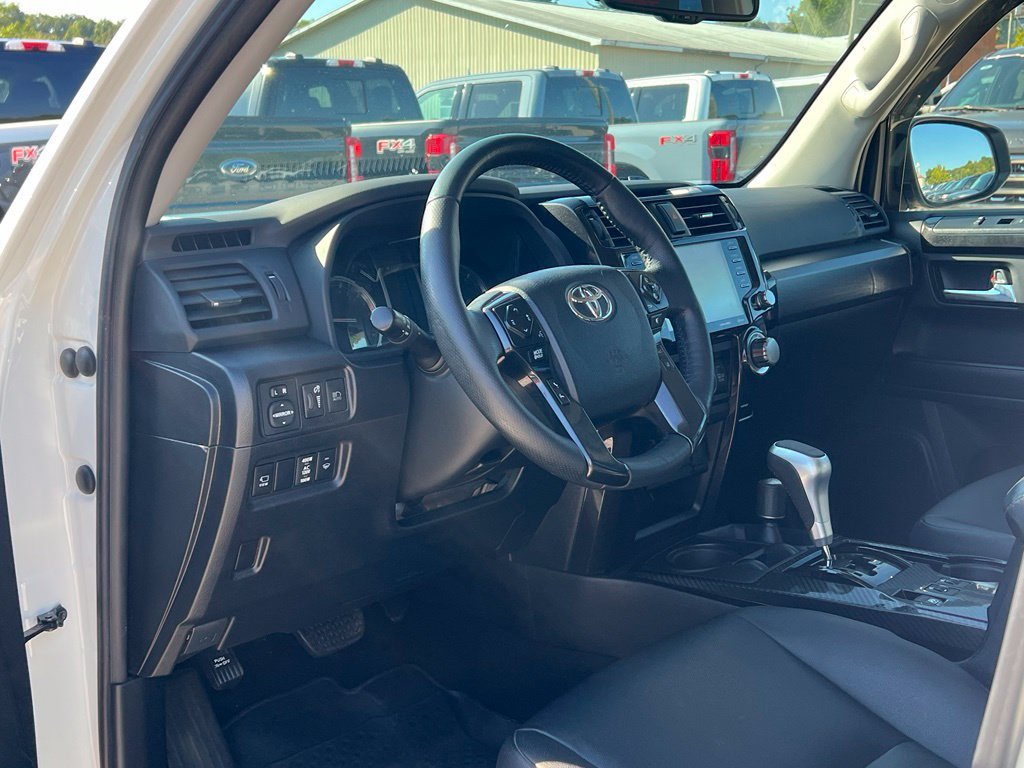 Used 2023 Toyota 4Runner TRD Off-Road Premium w/ Off Road Premium Plus Package AWD/4WD image 12