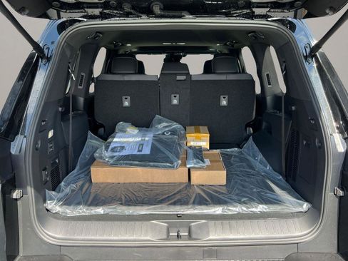 New 2026 Lexus LX 600 F Sport image 13