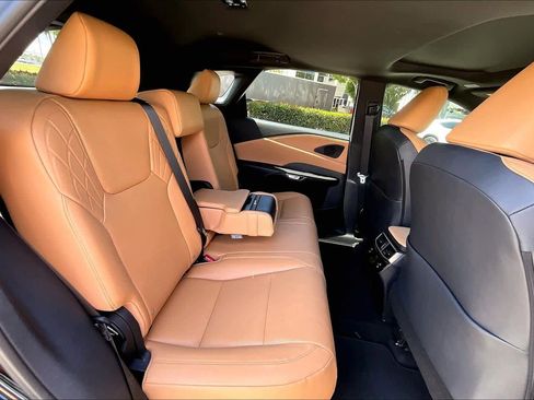 Used 2025 Lexus RX 350 Premium Plus w/ Convenience Package image 20