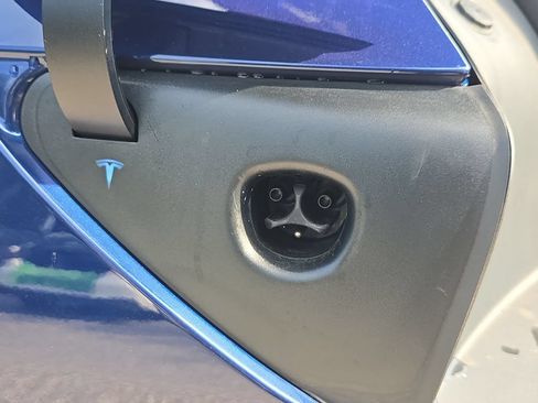 Used 2024 Tesla Model 3 Long Range RWD image 28