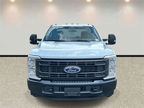 New 2025 Ford F250 XL image 2