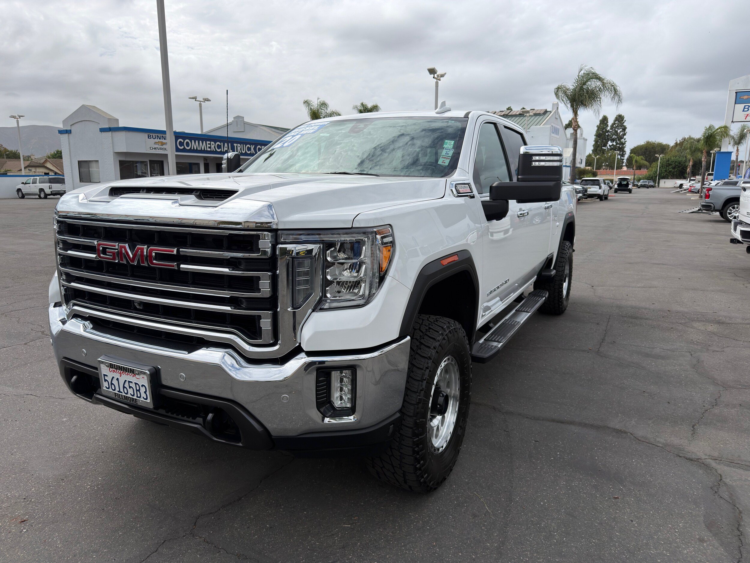 Used 2020 GMC Sierra 3500 SLT w/ SLT Premium Plus Package AWD/4WD image 4