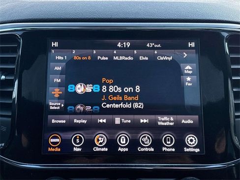 Used 2019 Jeep Grand Cherokee Limited image 21