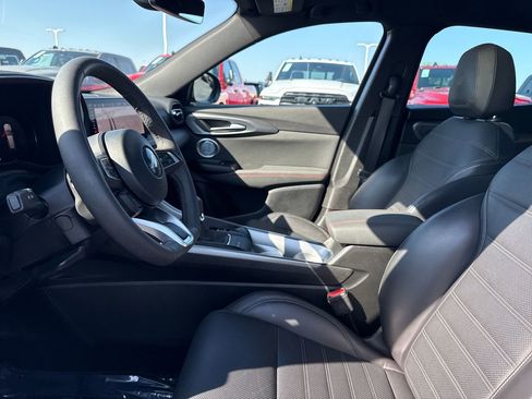 Used 2024 Dodge Hornet GT image 11