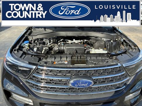 Used 2024 Ford Explorer XLT w/ Equipment Group 202A AWD/4WD image 28