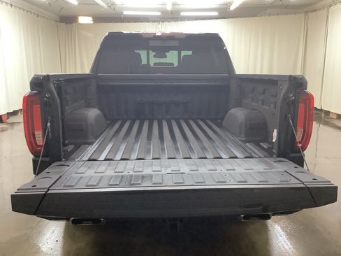 Used 2022 GMC Sierra 1500 Denali RWD image 7