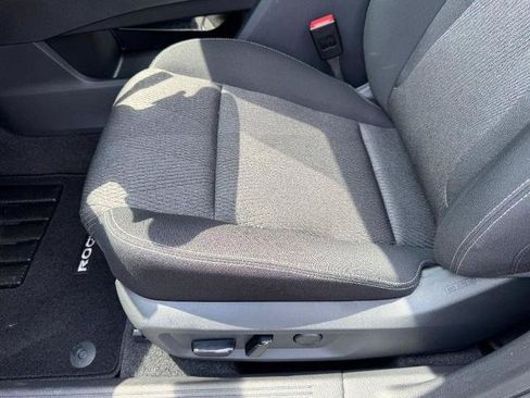 Certified 2026 Nissan Rogue SV FWD image 14