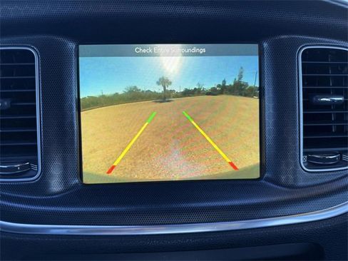 Used 2018 Dodge Charger SXT Plus image 23