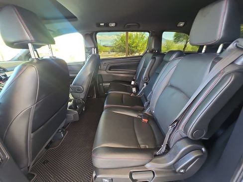 Used 2025 Honda Odyssey Sport-L image 24