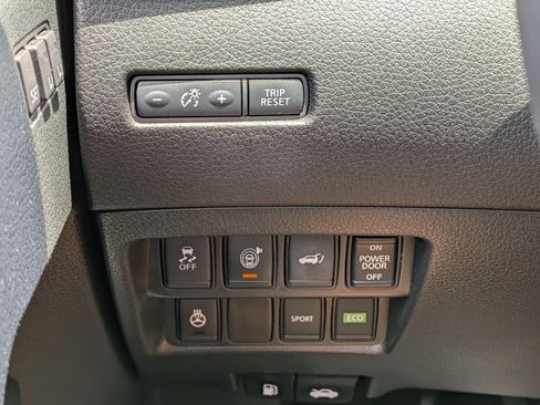Used 2017 Nissan Rogue SL w/ SL Premium Package FWD image 23