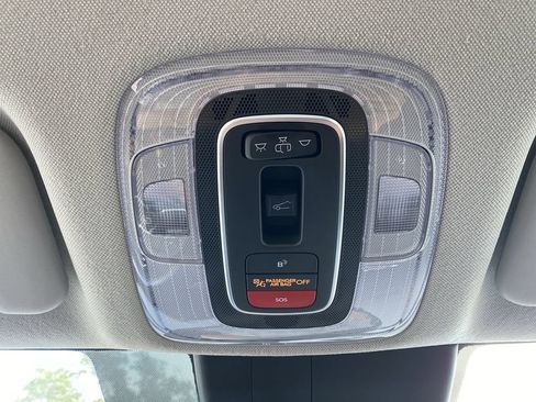 Certified 2025 Hyundai Elantra SEL FWD image 26