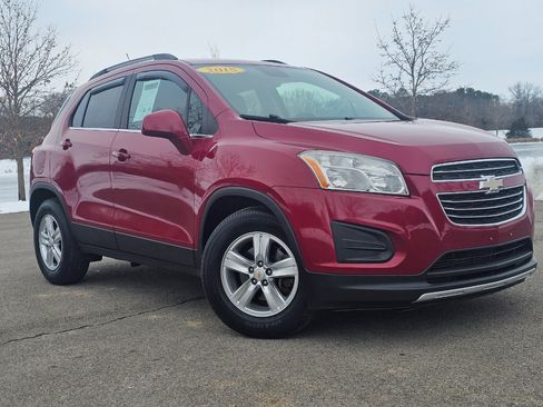 Used 2015 Chevrolet Trax LT image 1