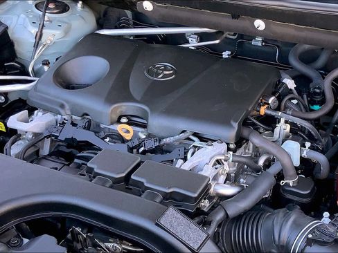 Used 2020 Toyota RAV4 Adventure image 30