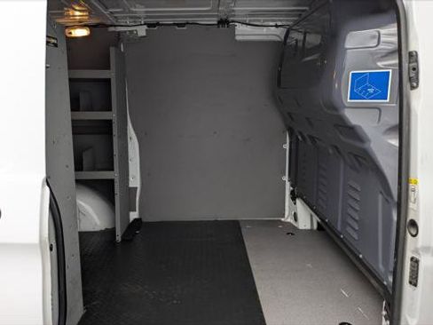 Used 2016 Mercedes-Benz Metris w/ Eco Stop/Start Package image 11