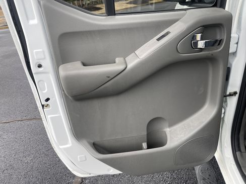 Used 2019 Nissan Frontier SV w/ Value Truck Package image 27