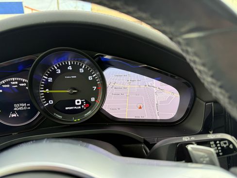 Used 2020 Porsche Cayenne E-Hybrid image 46