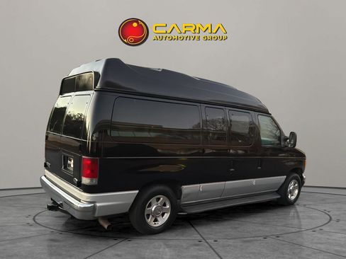 Used 2006 Ford E-150 and Econoline 150 XL Van 3D image 8